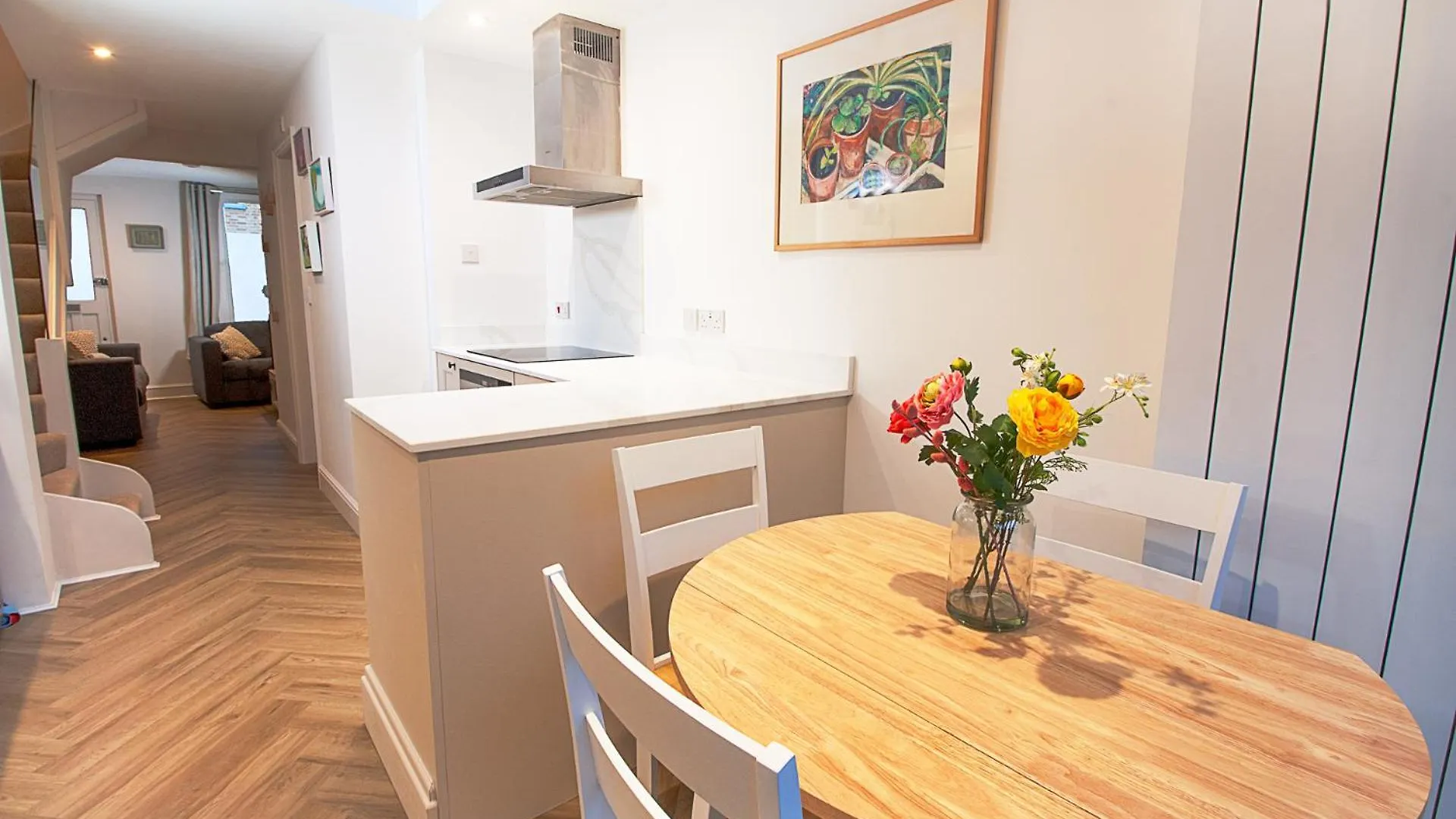 Lovely And Newly Refurbished 2Bd Home Maze Hill London